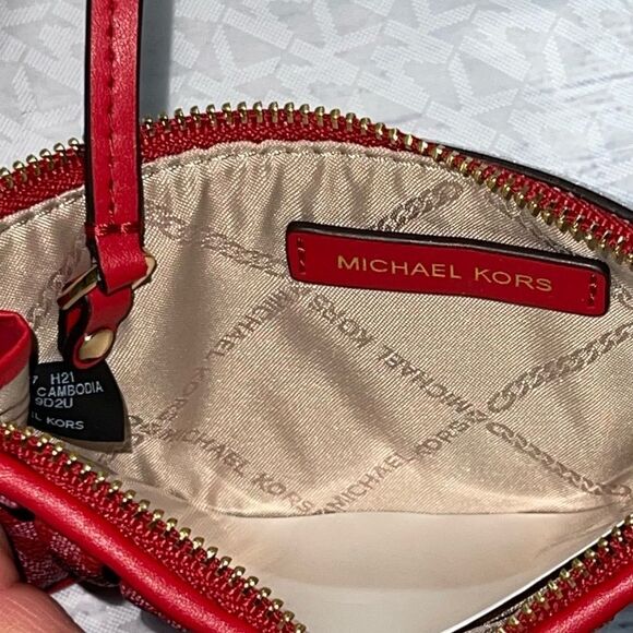 Michael Kors Jet Set Charm Medium Slim Card Case - Picture 6 of 8